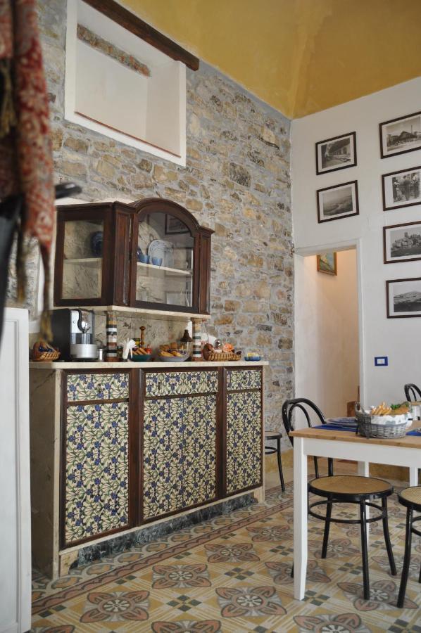 Case Bruno Residenze Tipiche Erice Buitenkant foto